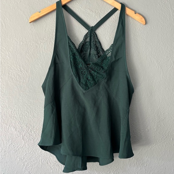 Reset by Jane | Dark Green Lace Camisole | Flowy Tank | S 💚✨ - Picture 1 of 9